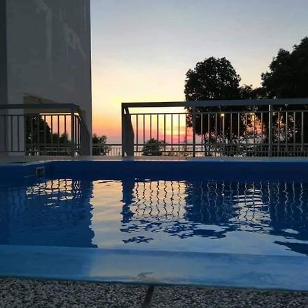 Alfaruqi Homestay Seaview 8 Kuantan Exterior foto
