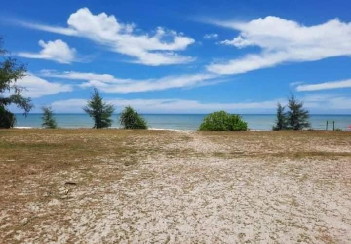 Alfaruqi Homestay Seaview 8 Kuantan Exterior foto